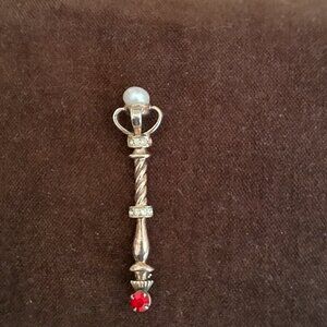 Pin/brooch; crown scepter, sterling/gold plated with cultured pearl and stones